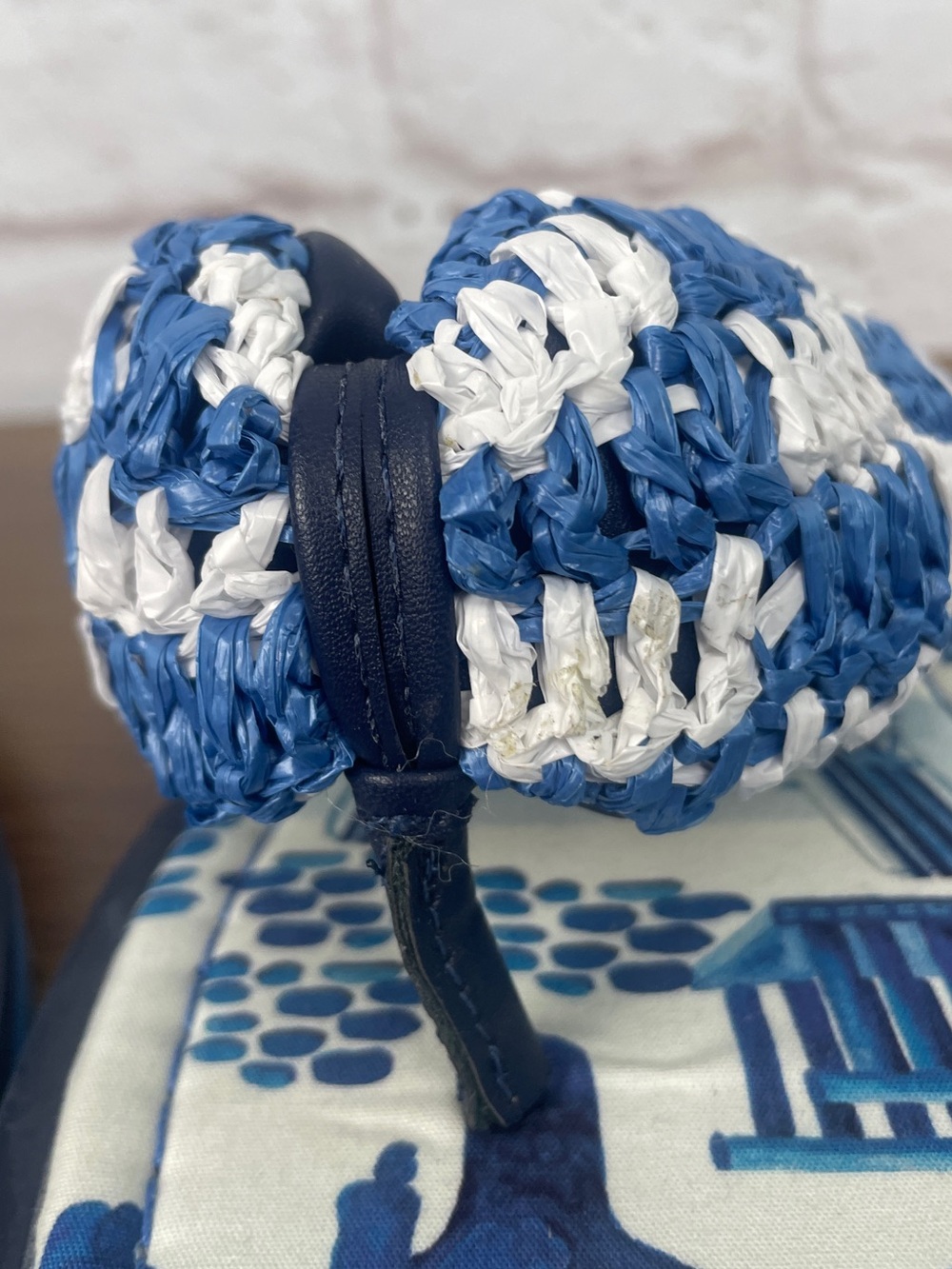 FARM Rio Sweet Rio Raffia Puffy Brazil Blue Tropical Flip Flop Sandals Size 10 - Picture 8 of 8